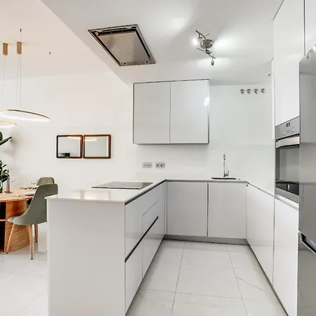 Apartamento Bel Air - Modern 2br With Terrace, Pool And Close To The *