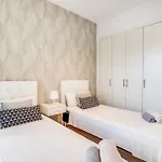 Bel Air - Modern 2br With Terrace, Pool And Close To The * Estepona