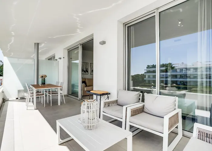 Apartment Bel Air - Modern 2br With Terrace, Pool And Close To The *