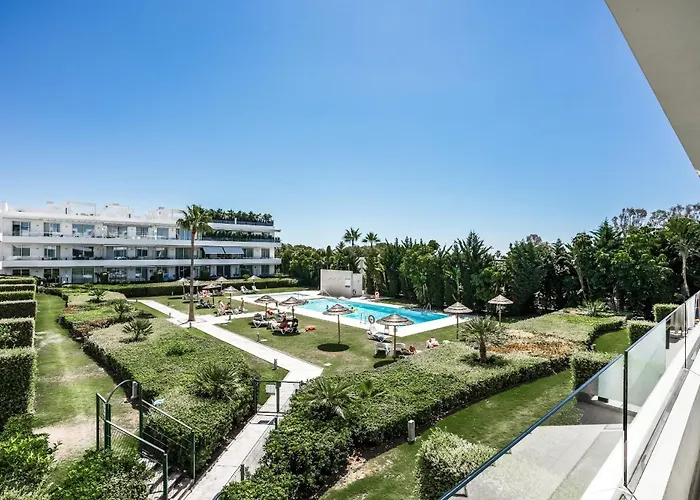 Bel Air - Modern 2br With Terrace, Pool And Close To The 公寓 *